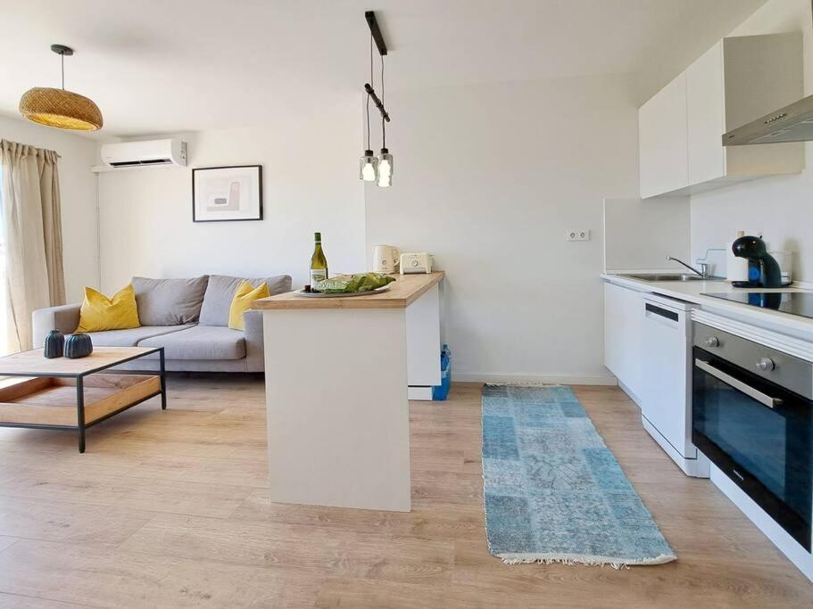 Charming Flat Close To The Beach Canet d'En Berenguer Exterior photo