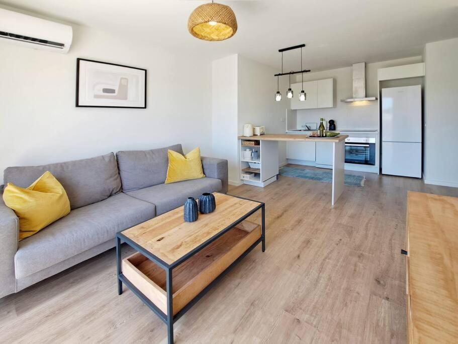 Charming Flat Close To The Beach Canet d'En Berenguer Exterior photo